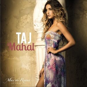 Swim cover up dress Mar de Rosa’s